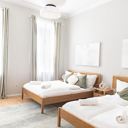 Spacious Apartment, 3 Min To U1 Reumannplatz 비엔나 외부 사진