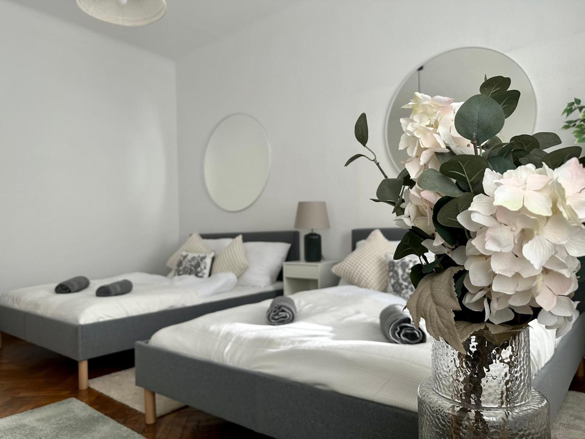 Spacious Apartment, 3 Min To U1 Reumannplatz 비엔나 외부 사진