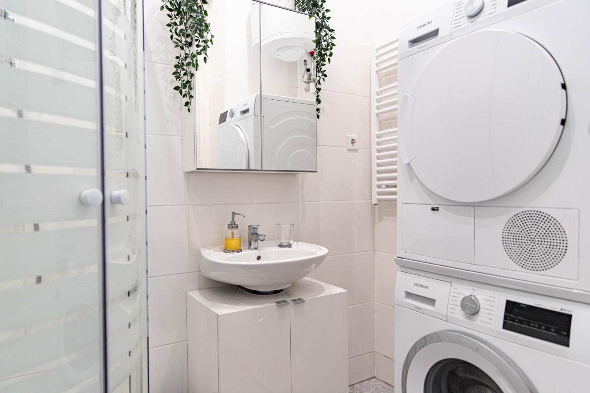 Spacious Apartment, 3 Min To U1 Reumannplatz 비엔나 외부 사진